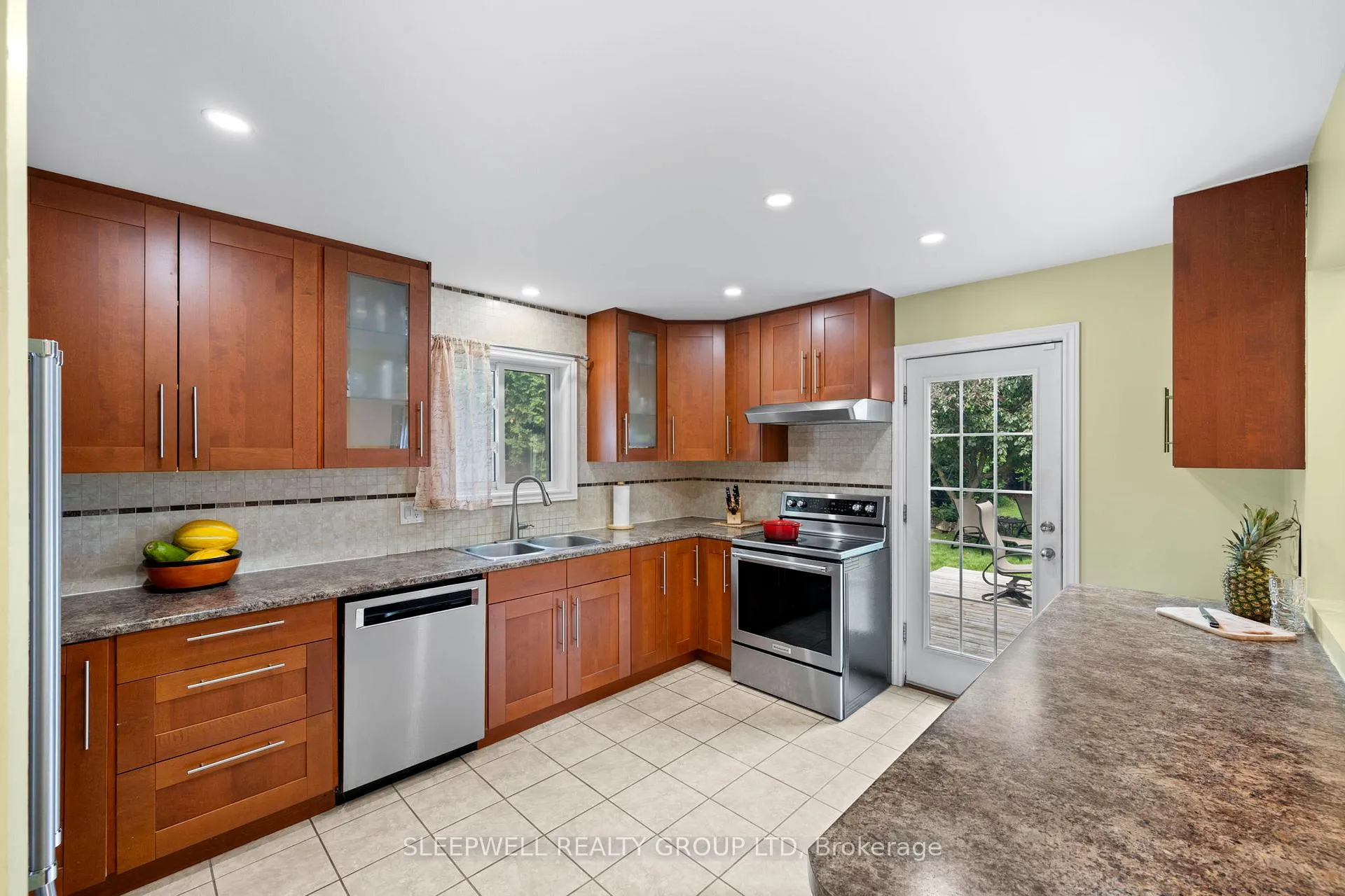 Photo 11 of 66 Parsons Ridge Road, Ottawa, Kanata - Katimavik — HOMEH