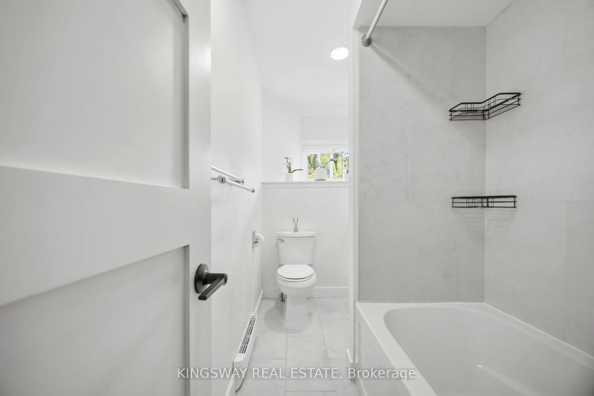 Photo 20 of 251 Ontario Street, Toronto, Moss Park — HOMEH