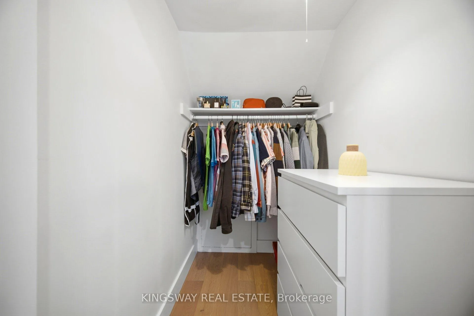 Photo 33 of 251 Ontario Street, Toronto, Moss Park — HOMEH