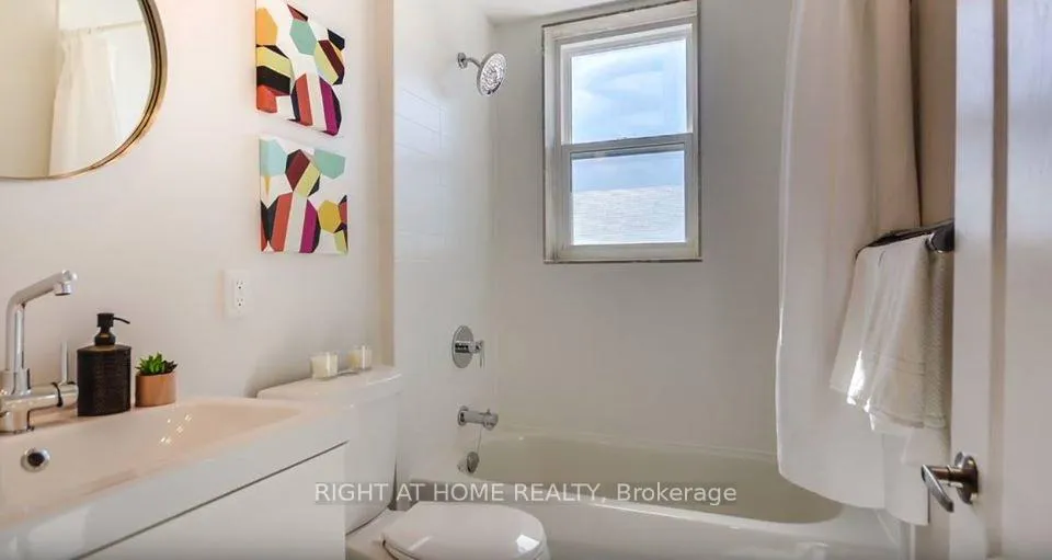 Photo 4 of Unit Upper, 2083 Davenport Road, Toronto, Weston-Pellam Park — HOMEH
