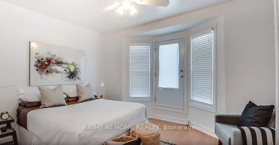 Photo 5 of Unit Upper, 2083 Davenport Road, Toronto, Weston-Pellam Park — HOMEH