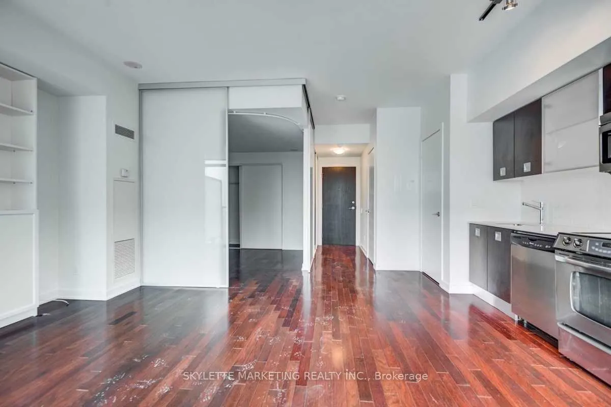 Photo 6 of Unit 3702, 33 Charles Street E, Toronto, Church-Yonge Corridor — HOMEH