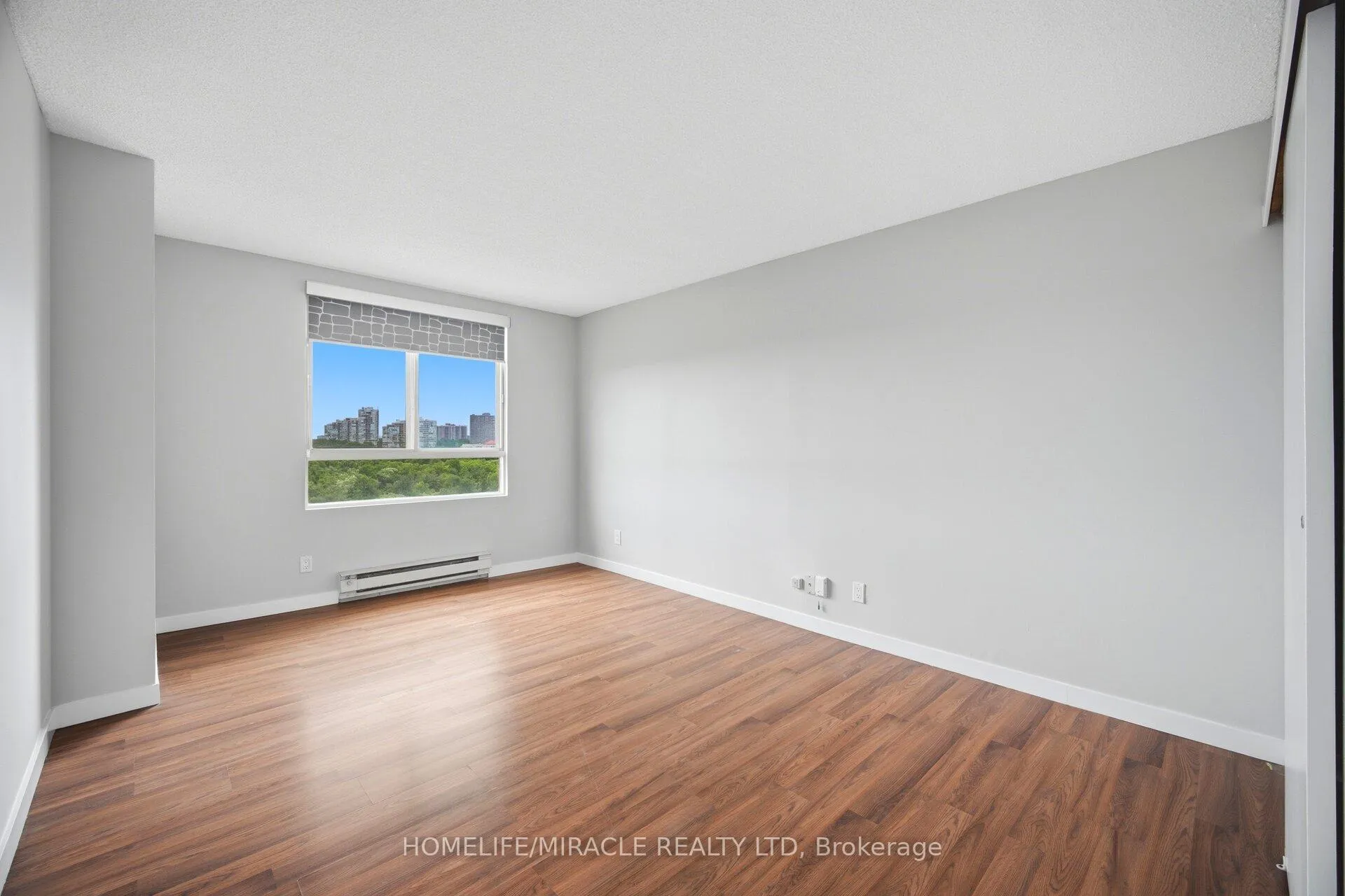 Photo 22 of Unit 707, 41 Markbrook Lane, Etobicoke, Mount Olive-Silverstone-Jamestown — HOMEH
