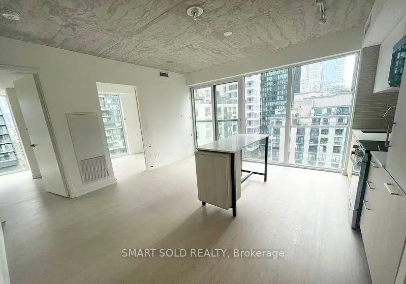 Photo 4 of Unit 904, 65 Mutual Street, Toronto, Church-Yonge Corridor — HOMEH