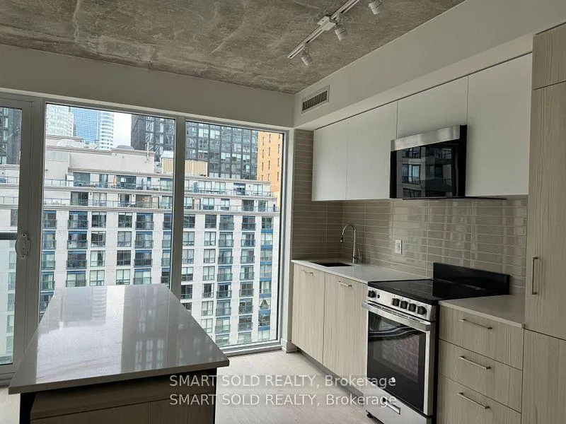 Photo 6 of Unit 904, 65 Mutual Street, Toronto, Church-Yonge Corridor — HOMEH