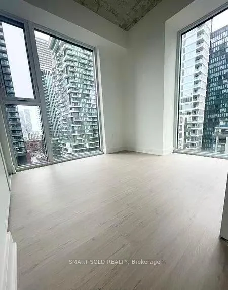 Photo 7 of Unit 904, 65 Mutual Street, Toronto, Church-Yonge Corridor — HOMEH