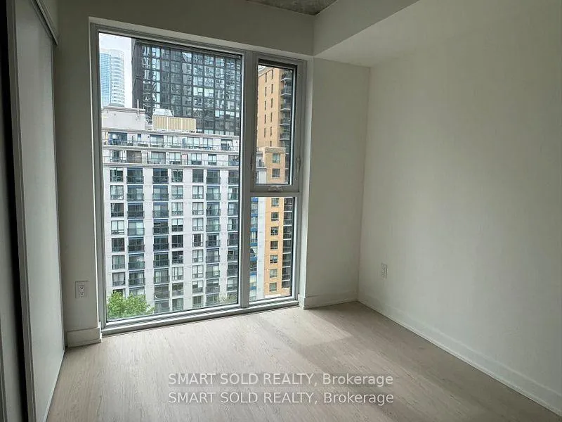 Photo 9 of Unit 904, 65 Mutual Street, Toronto, Church-Yonge Corridor — HOMEH