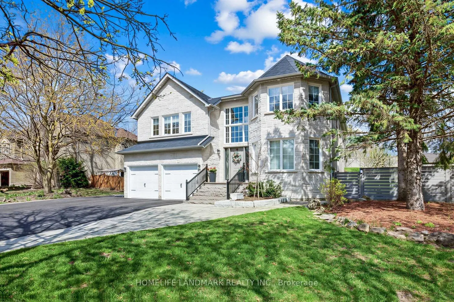 Front of 1098 Secretariate Road