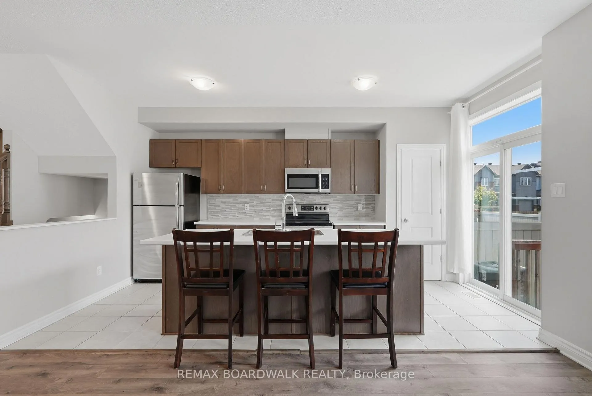 Photo 13 of 695 Jerome Jodoin Drive, Ottawa, Avalon West — HOMEH