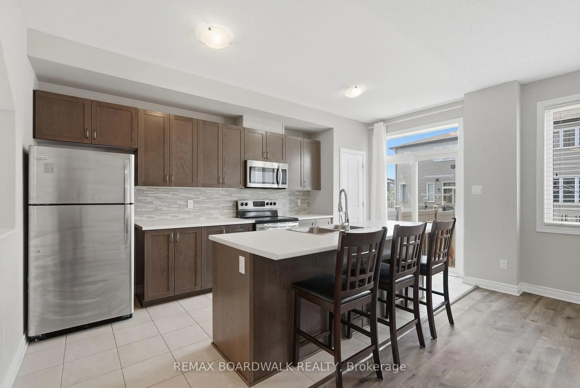 Photo 14 of 695 Jerome Jodoin Drive, Ottawa, Avalon West — HOMEH