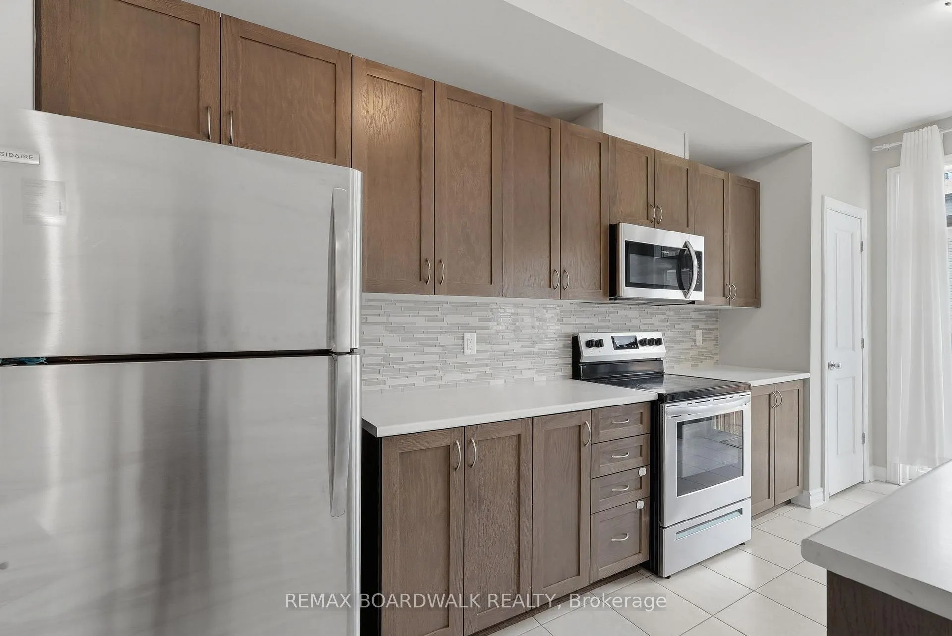 Photo 15 of 695 Jerome Jodoin Drive, Ottawa, Avalon West — HOMEH