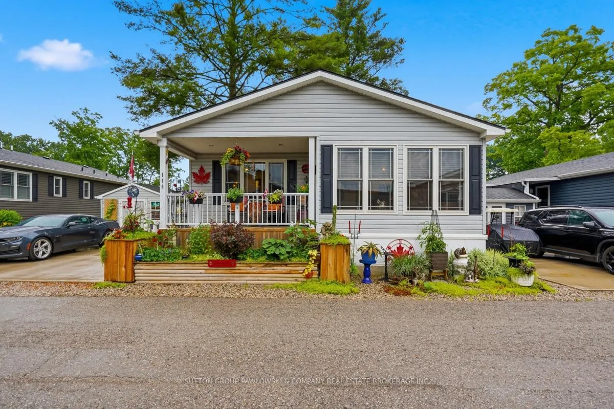 Photo 1 of Unit 116, 22790 Amiens Road, Middlesex Centre, Komoka — HOMEH