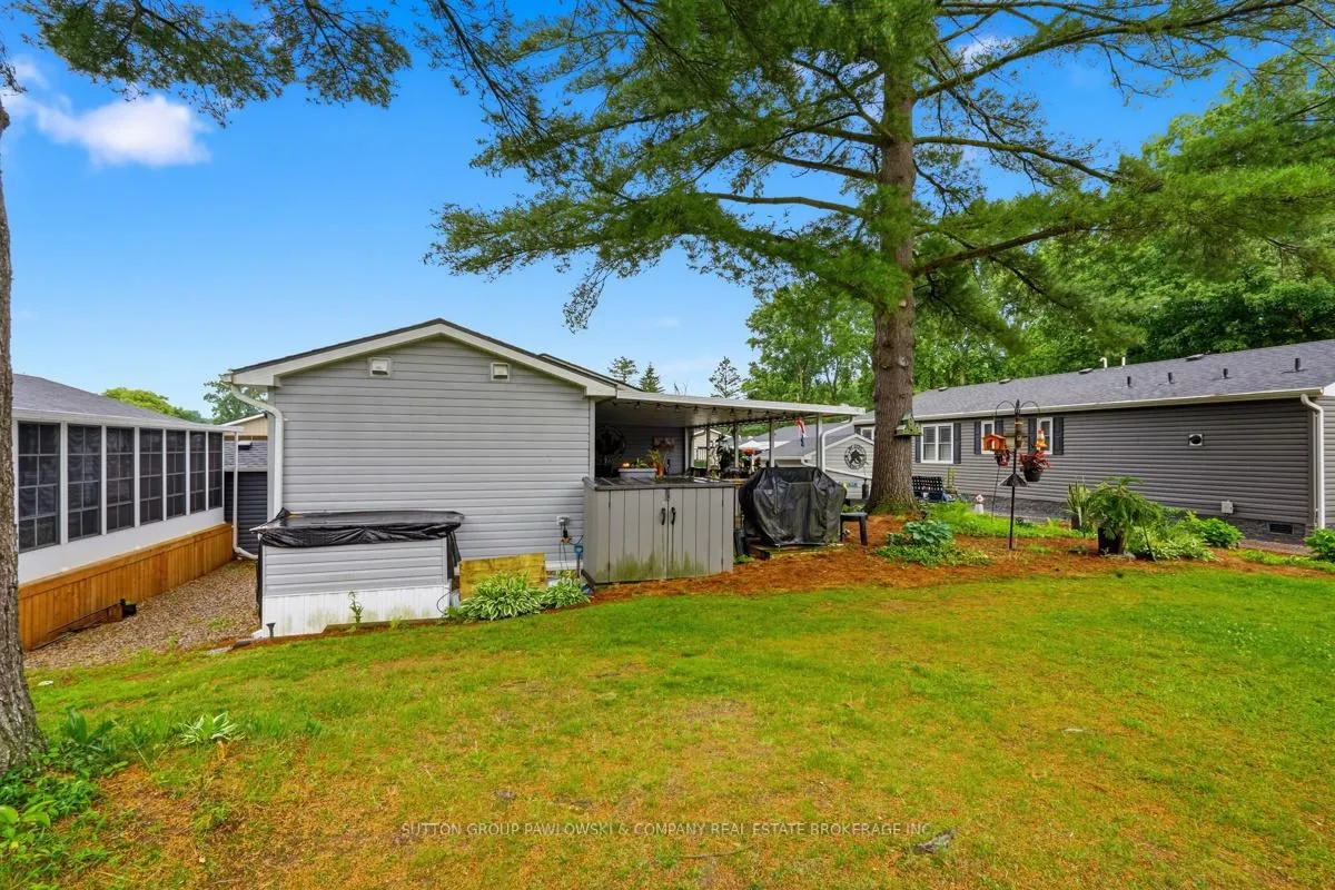 Photo 32 of Unit 116, 22790 Amiens Road, Middlesex Centre, Komoka — HOMEH