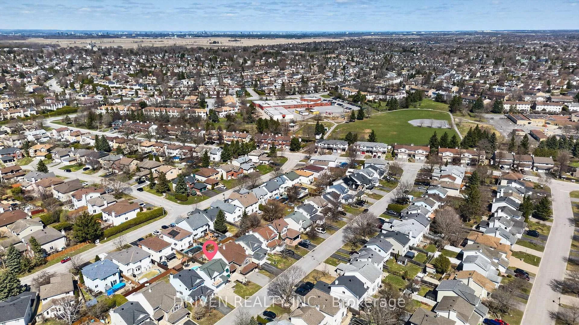 Photo 29 of 30 Peacock Crescent, Ottawa, Barrhaven - Cedargrove/Fraserdale — HOMEH
