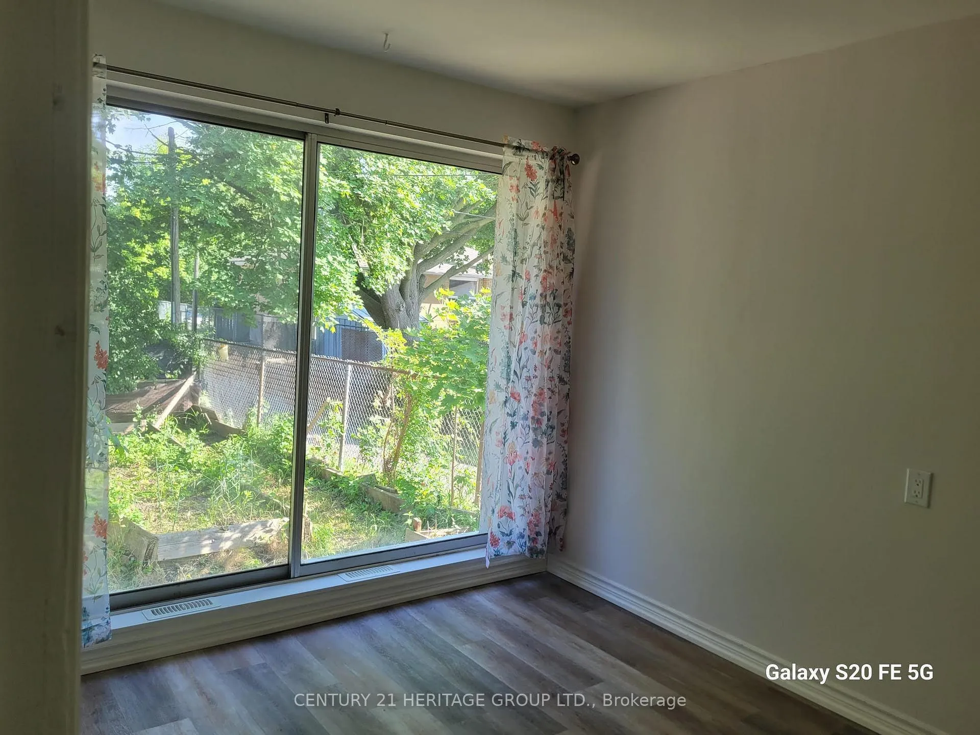 Photo 8 of 408 Osiris Drive, Richmond Hill, Crosby — HOMEH