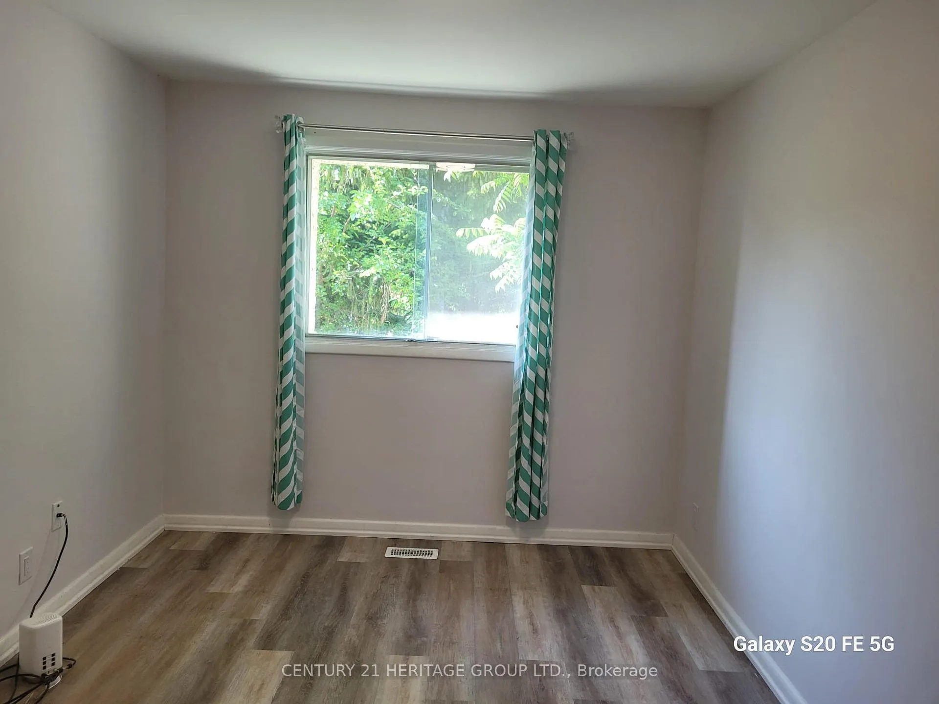 Photo 11 of 408 Osiris Drive, Richmond Hill, Crosby — HOMEH