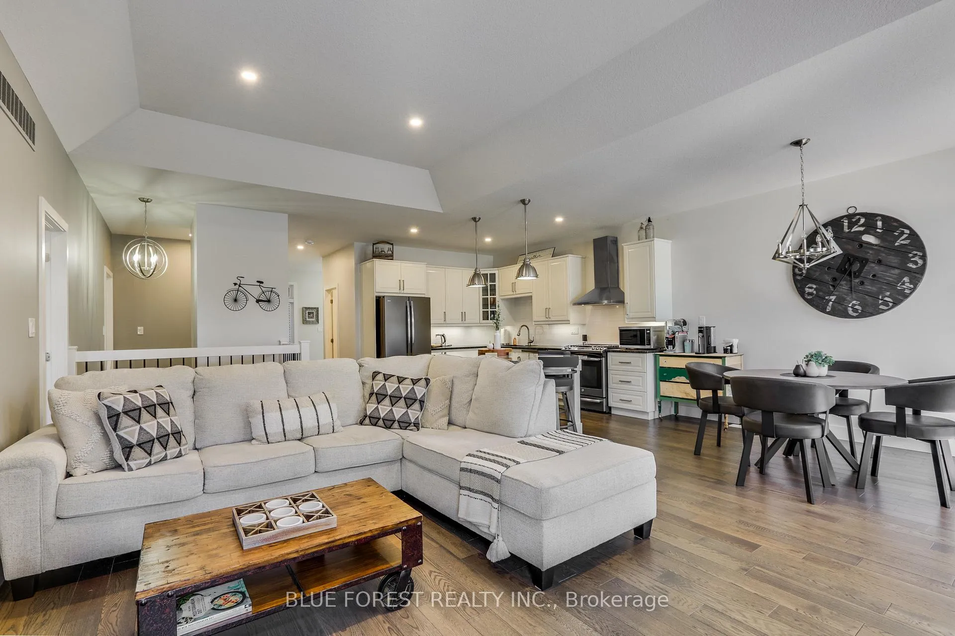 Photo 3 of Unit 50, 4700 Hamilton Road, Thames Centre, Dorchester — HOMEH