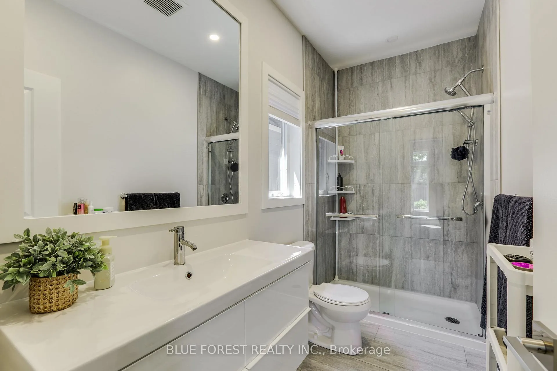 Photo 19 of Unit 50, 4700 Hamilton Road, Thames Centre, Dorchester — HOMEH