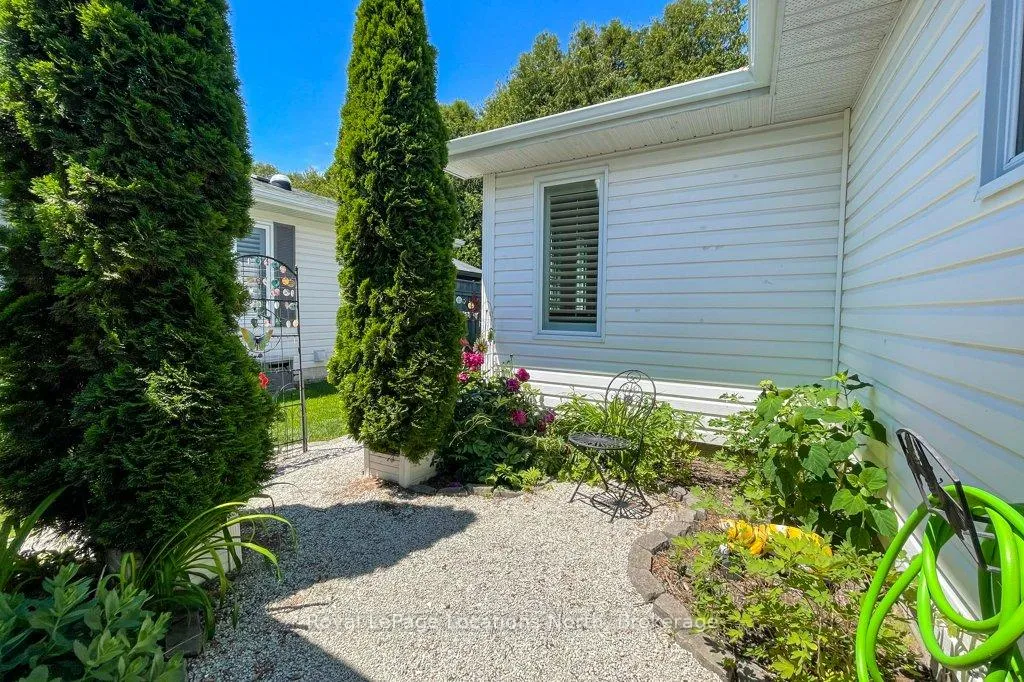 Photo 35 of 13 Pennsylvania Avenue, Wasaga Beach — HOMEH