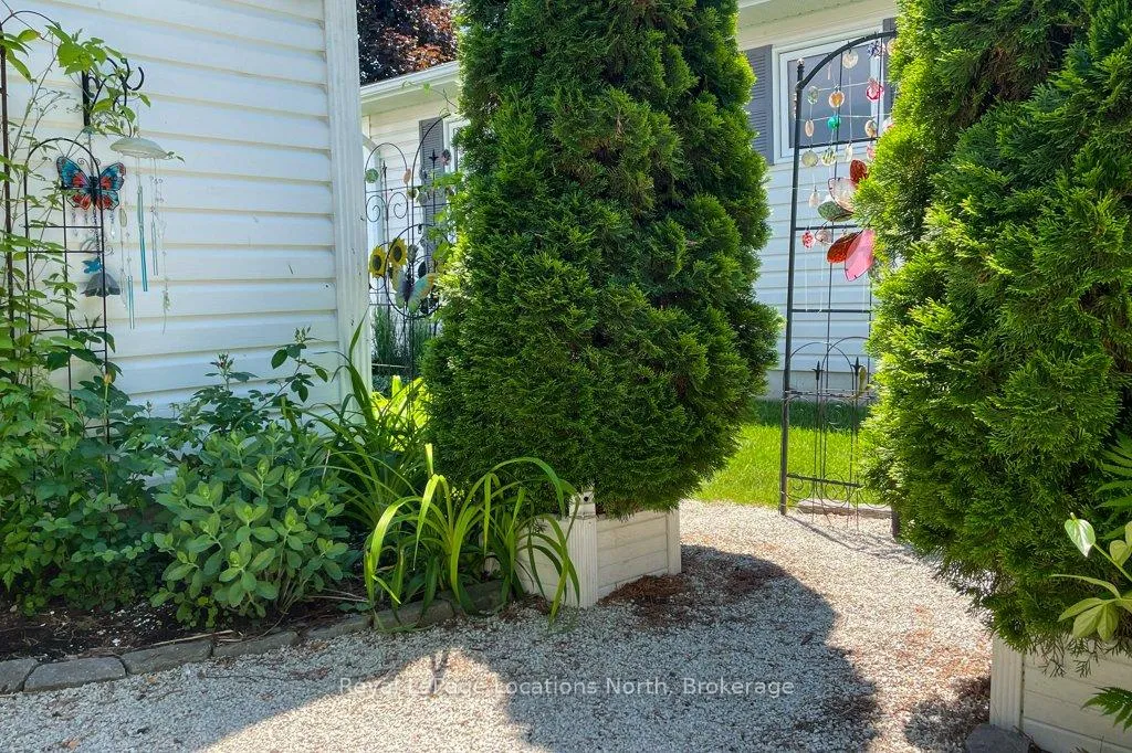 Photo 36 of 13 Pennsylvania Avenue, Wasaga Beach — HOMEH