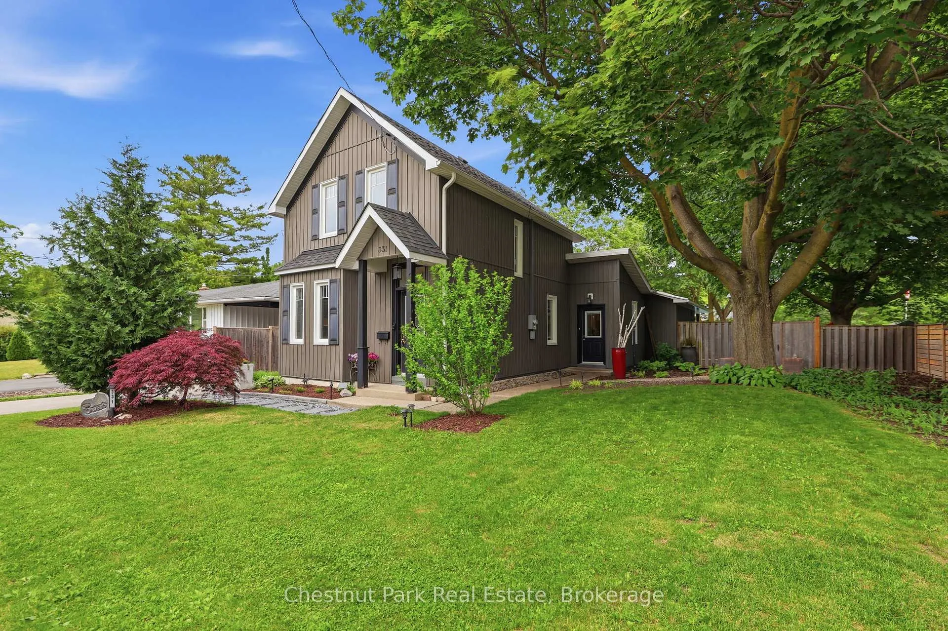 Photo 1 of 331 Oak Street, Collingwood — HOMEH