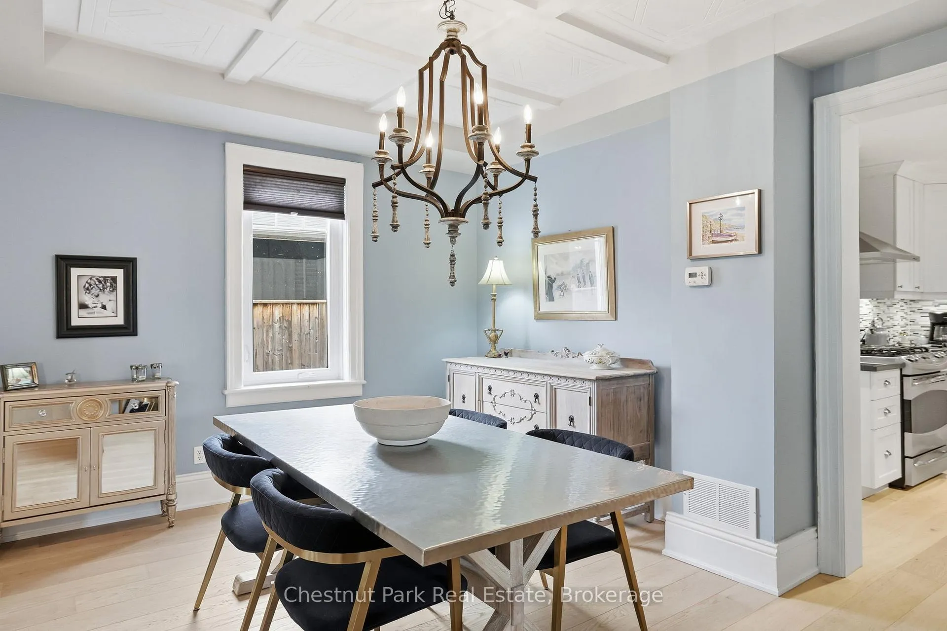 Photo 10 of 331 Oak Street, Collingwood — HOMEH