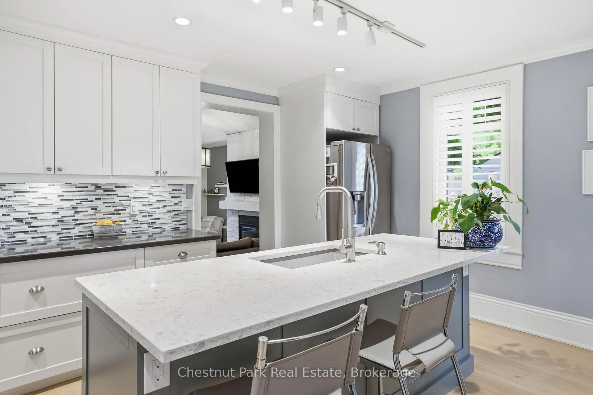 Photo 14 of 331 Oak Street, Collingwood — HOMEH