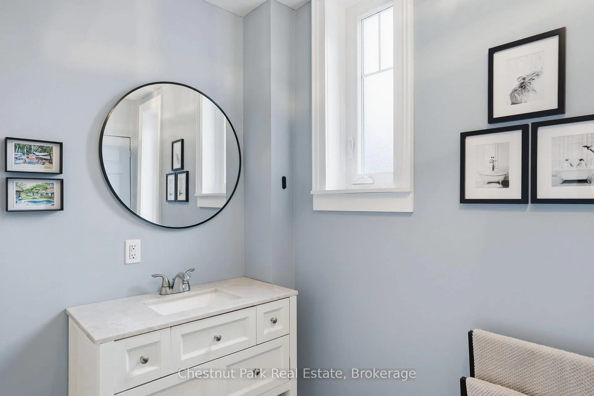 Photo 19 of 331 Oak Street, Collingwood — HOMEH