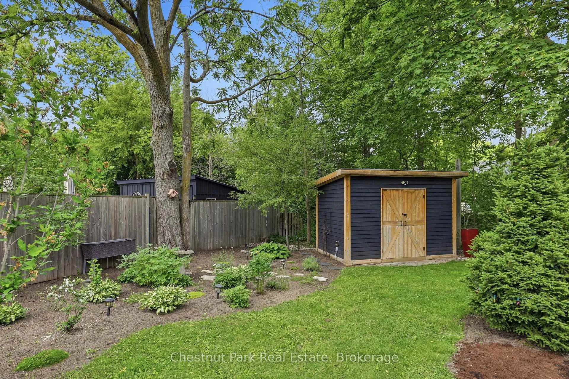 Photo 41 of 331 Oak Street, Collingwood — HOMEH