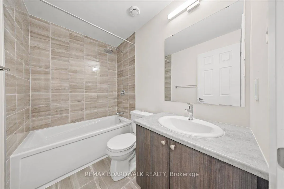 Photo 17 of 241 Lamarche Avenue, Ottawa, Chapel Hill South - Orleans Village — HOMEH