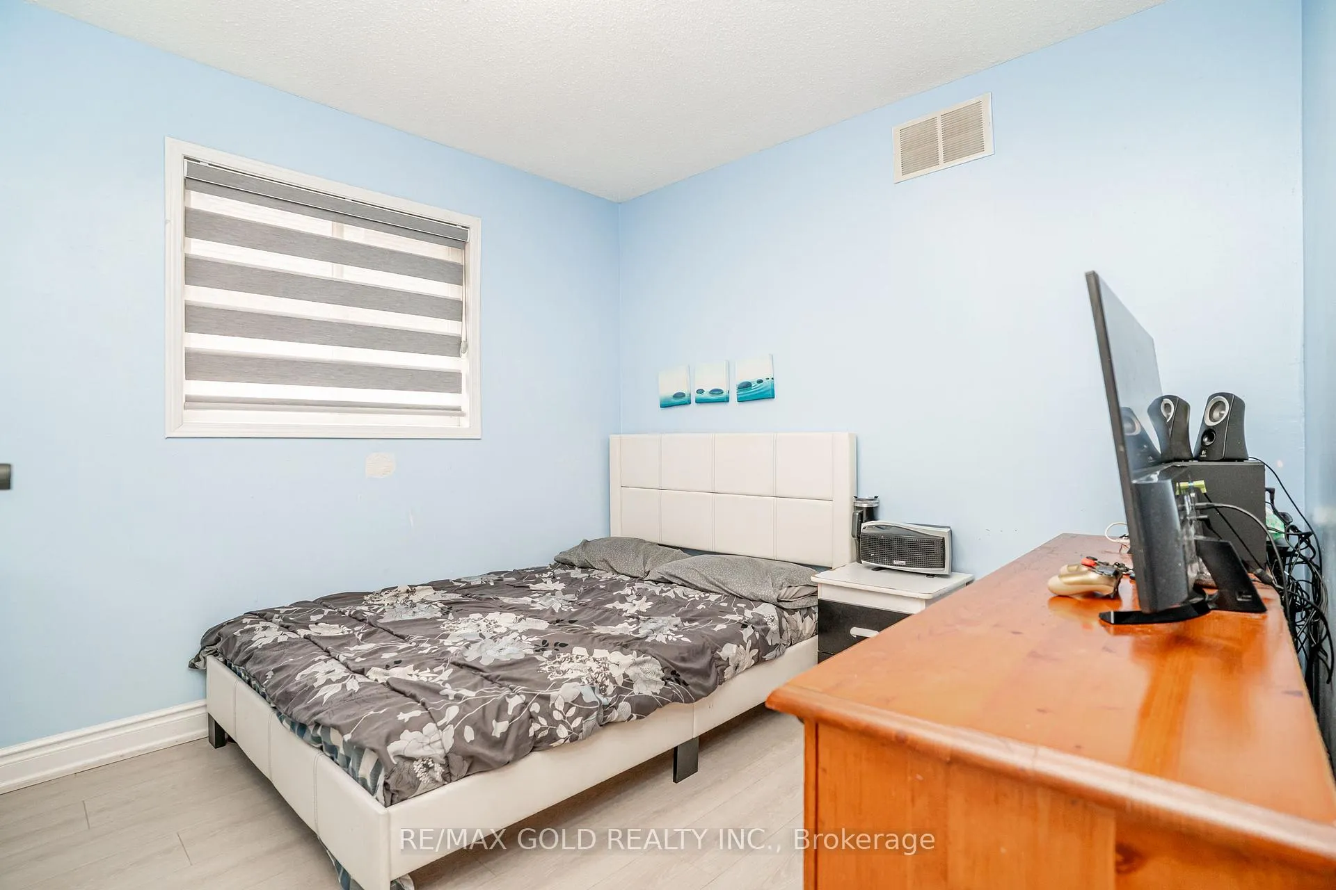 Photo 22 of 31 Colleyville Street, Brampton, Snelgrove — HOMEH