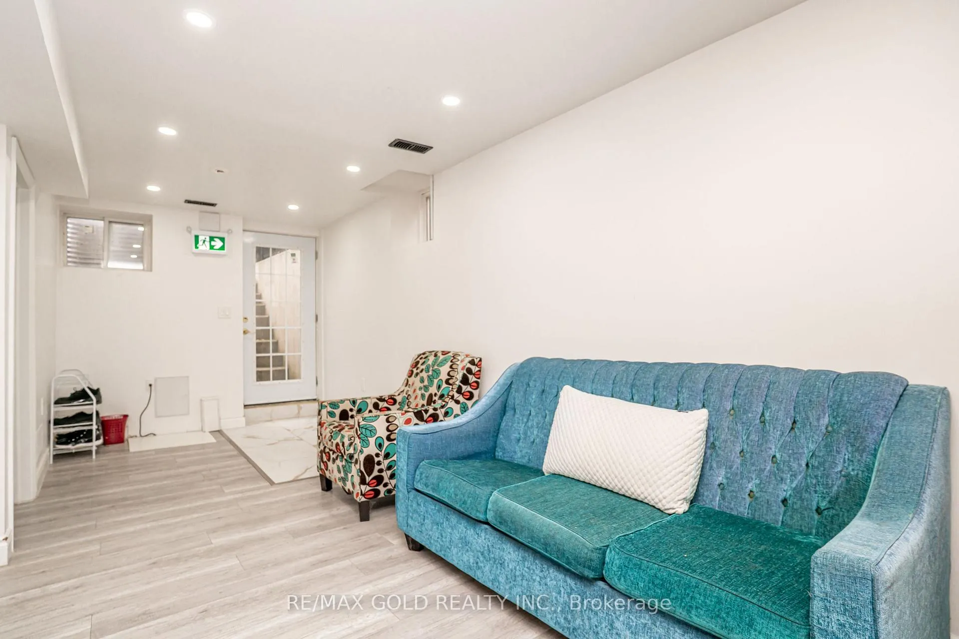 Photo 34 of 31 Colleyville Street, Brampton, Snelgrove — HOMEH
