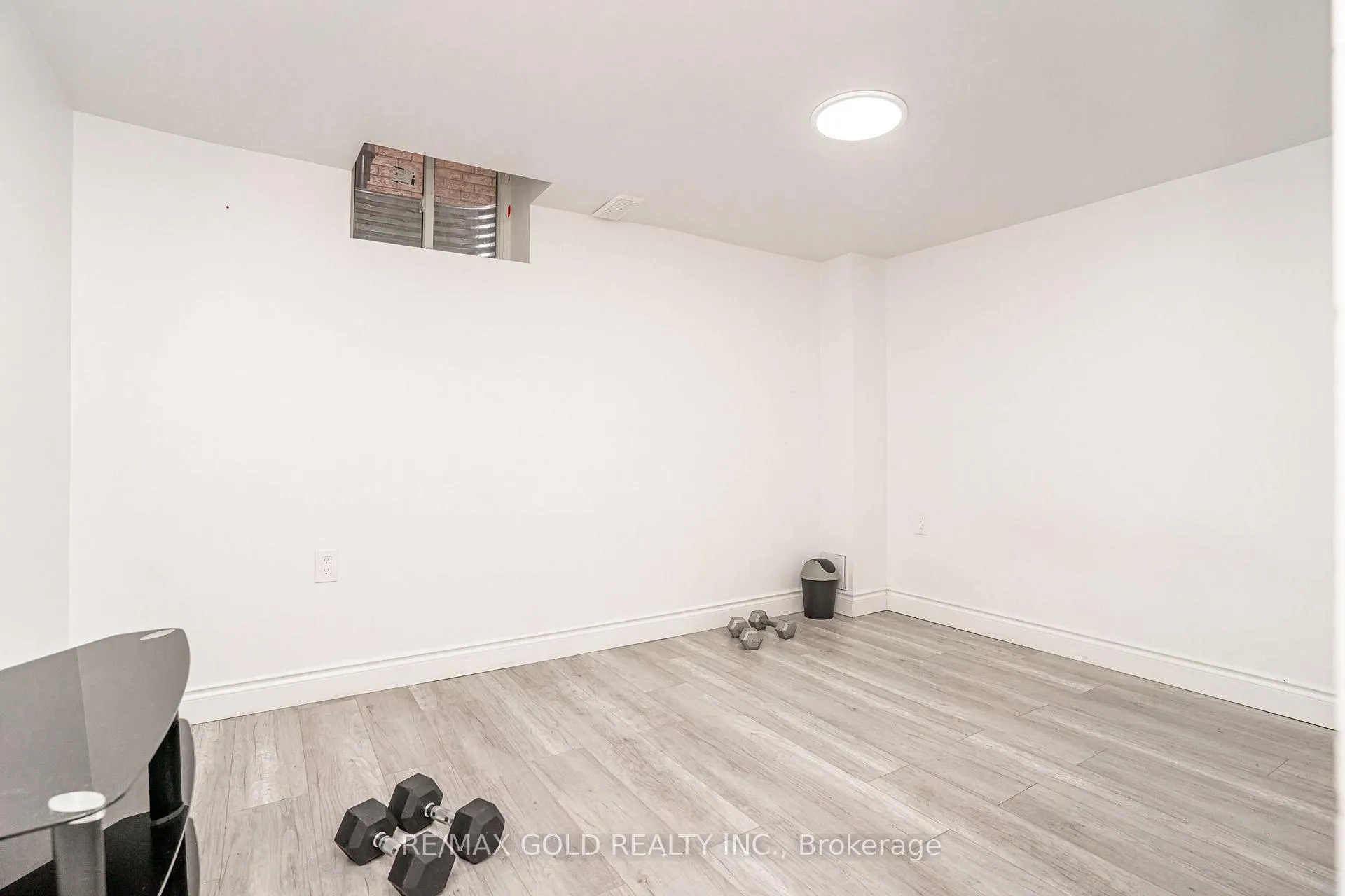 Photo 35 of 31 Colleyville Street, Brampton, Snelgrove — HOMEH