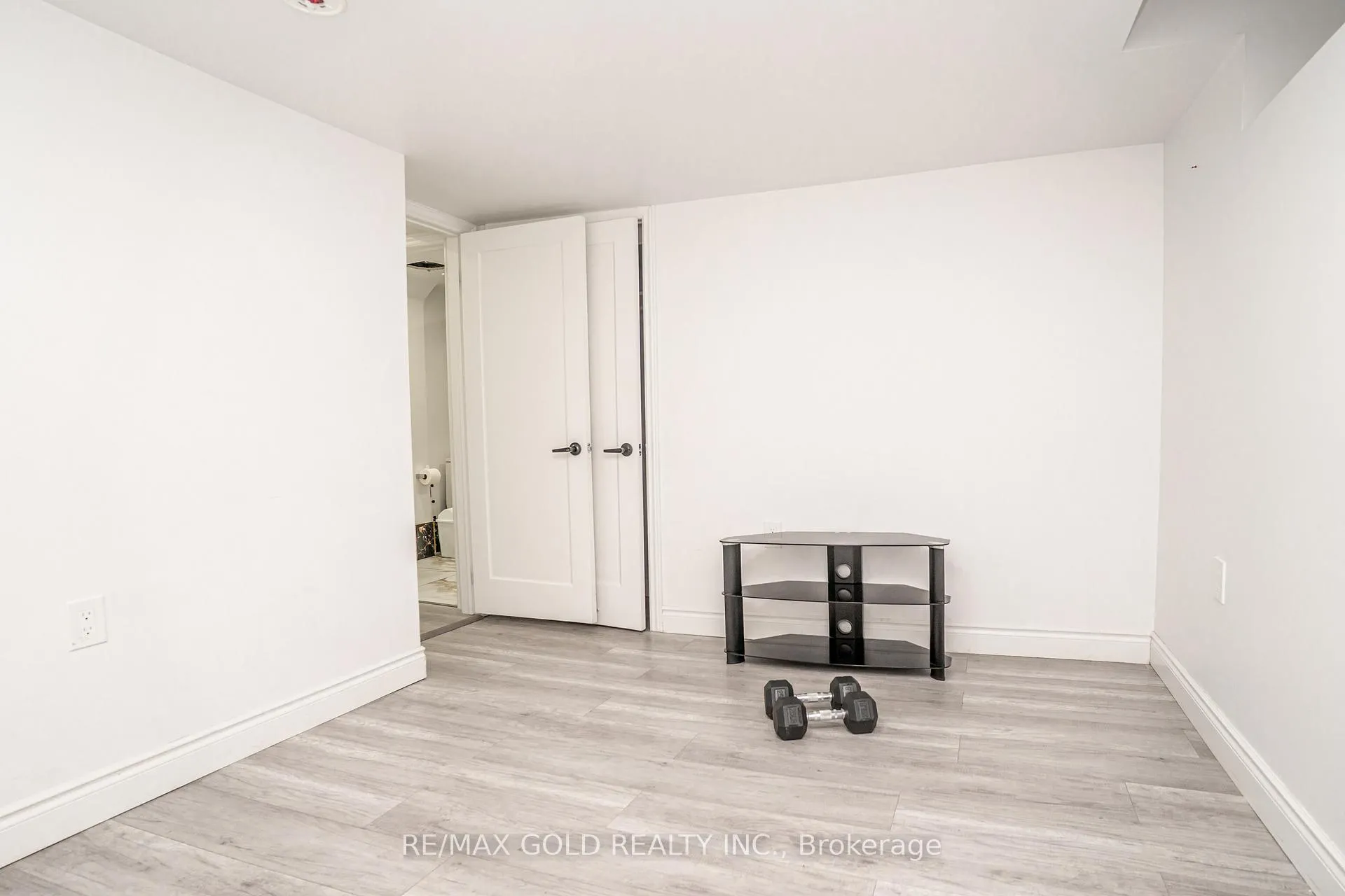 Photo 36 of 31 Colleyville Street, Brampton, Snelgrove — HOMEH