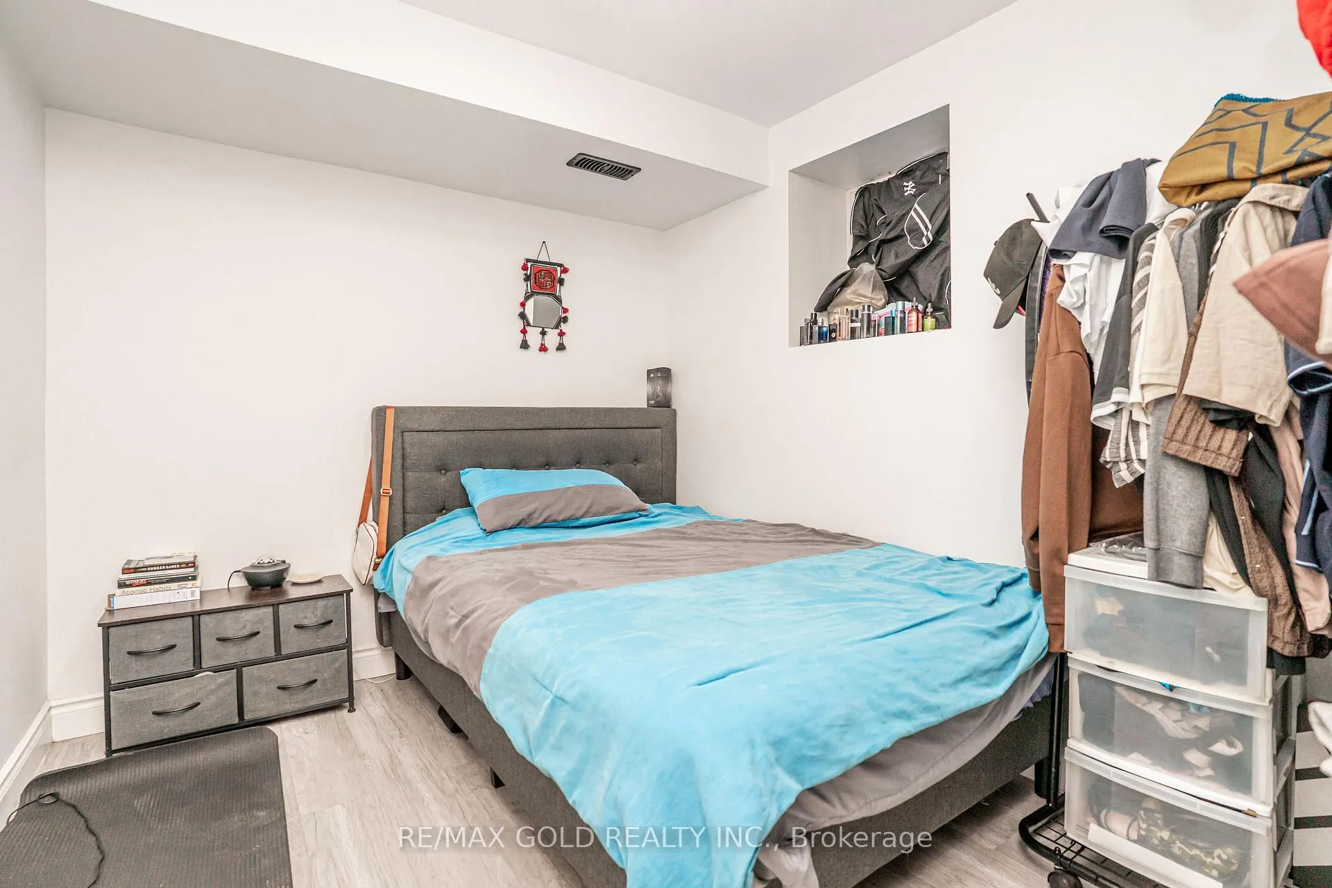 Photo 38 of 31 Colleyville Street, Brampton, Snelgrove — HOMEH