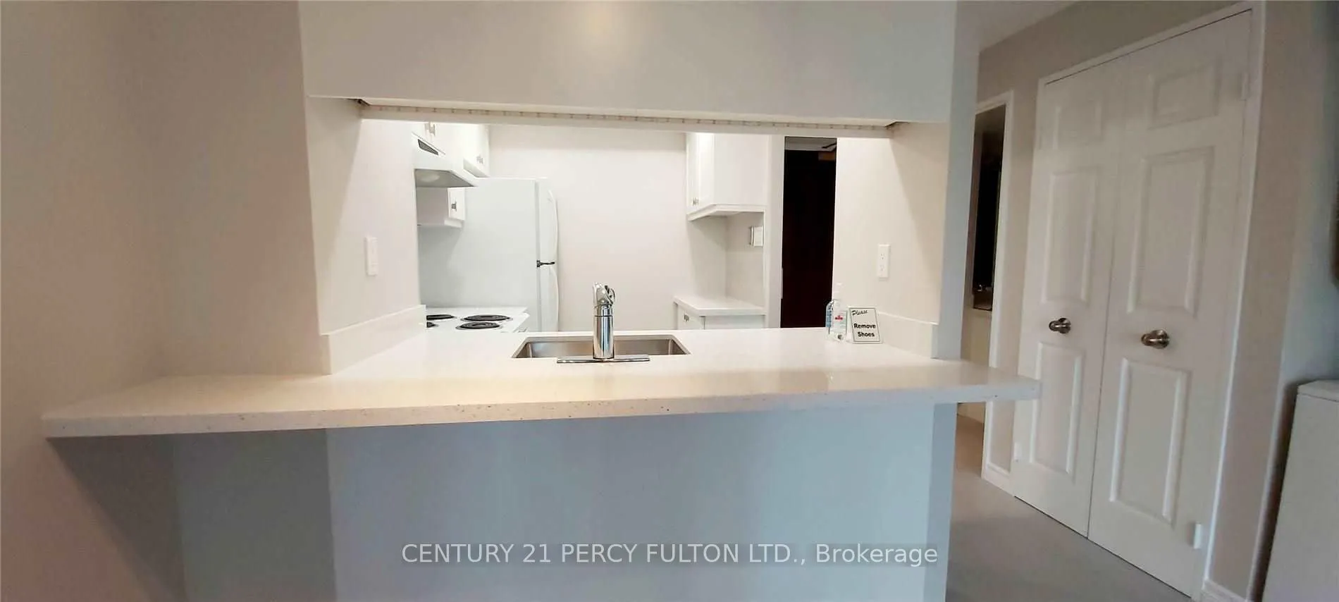 Photo 6 of Unit 1512, 736 Bay Street, Toronto, Bay Street Corridor — HOMEH