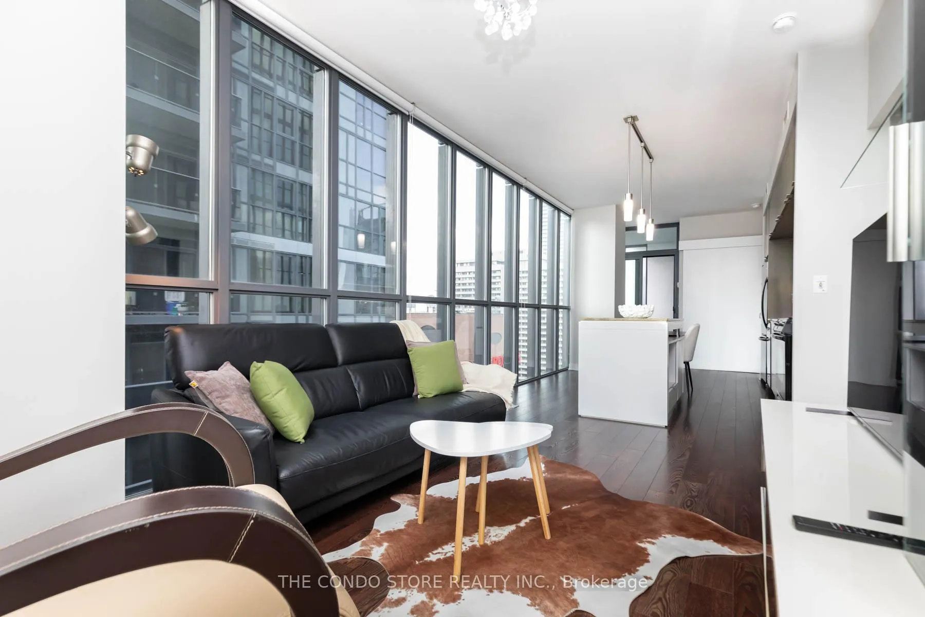 Photo 5 of Unit 1907, 110 Charles Street E, Toronto, Church-Yonge Corridor — HOMEH