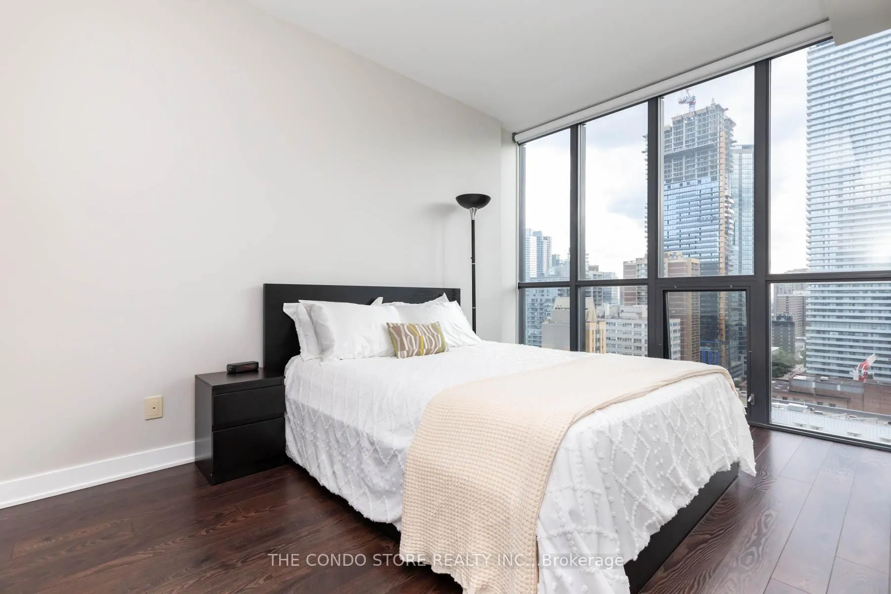 Photo 14 of Unit 1907, 110 Charles Street E, Toronto, Church-Yonge Corridor — HOMEH