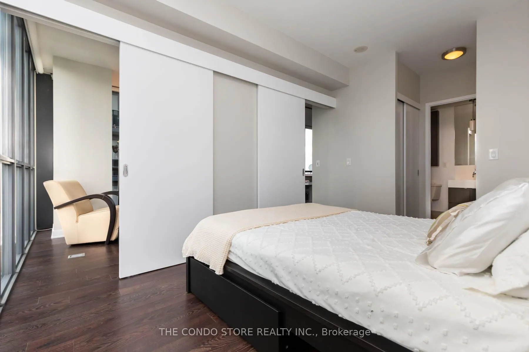 Photo 18 of Unit 1907, 110 Charles Street E, Toronto, Church-Yonge Corridor — HOMEH