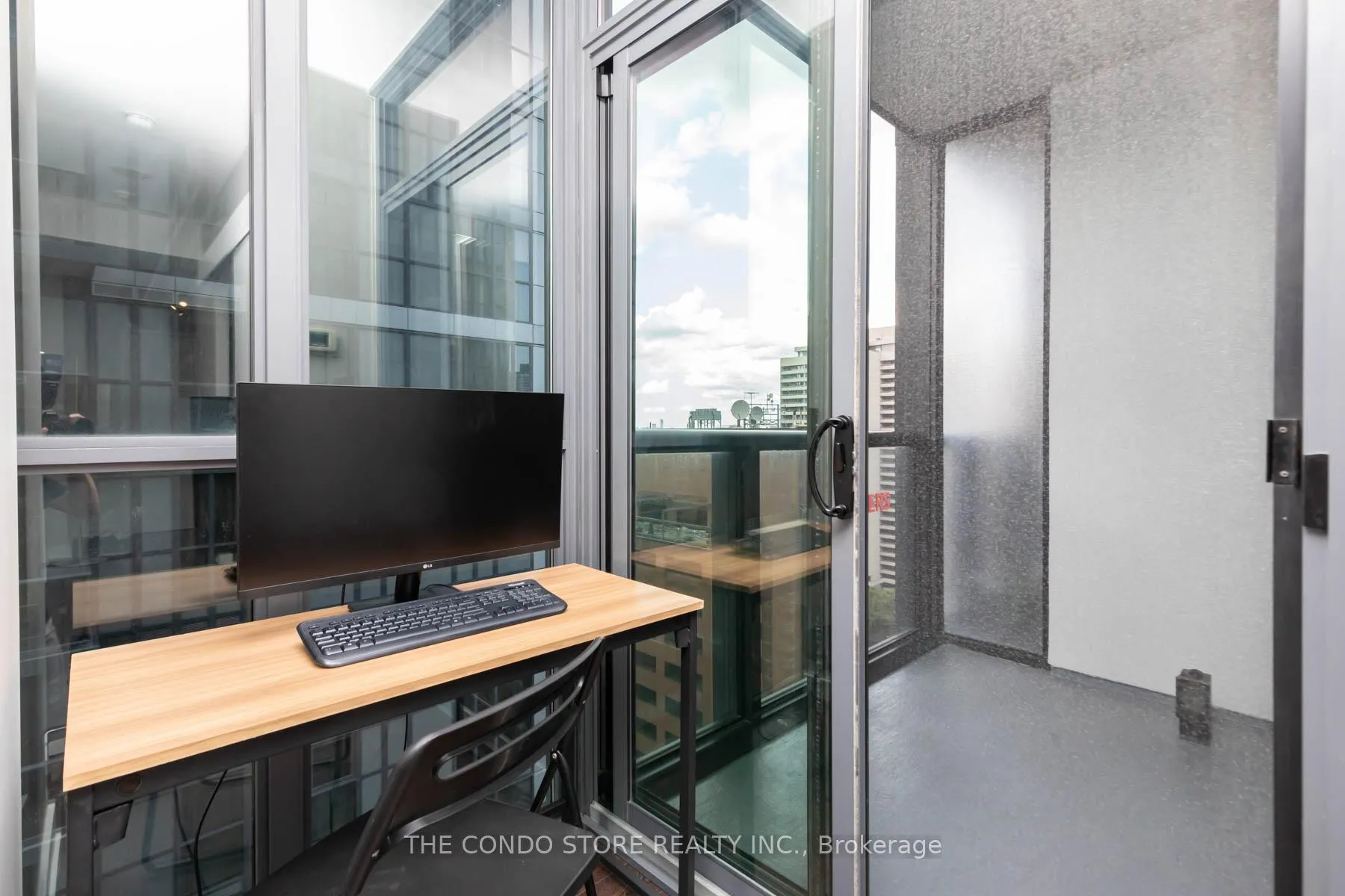 Photo 26 of Unit 1907, 110 Charles Street E, Toronto, Church-Yonge Corridor — HOMEH