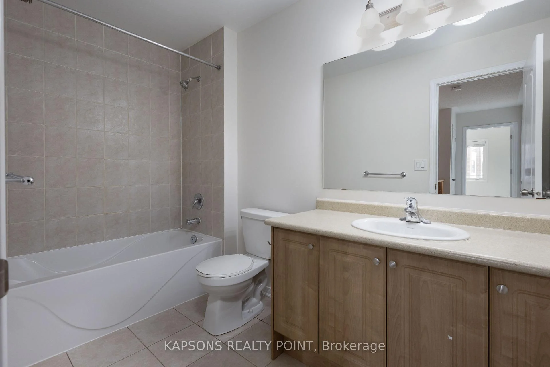Photo 26 of 43 Waterville Way, Caledon, Rural Caledon — HOMEH