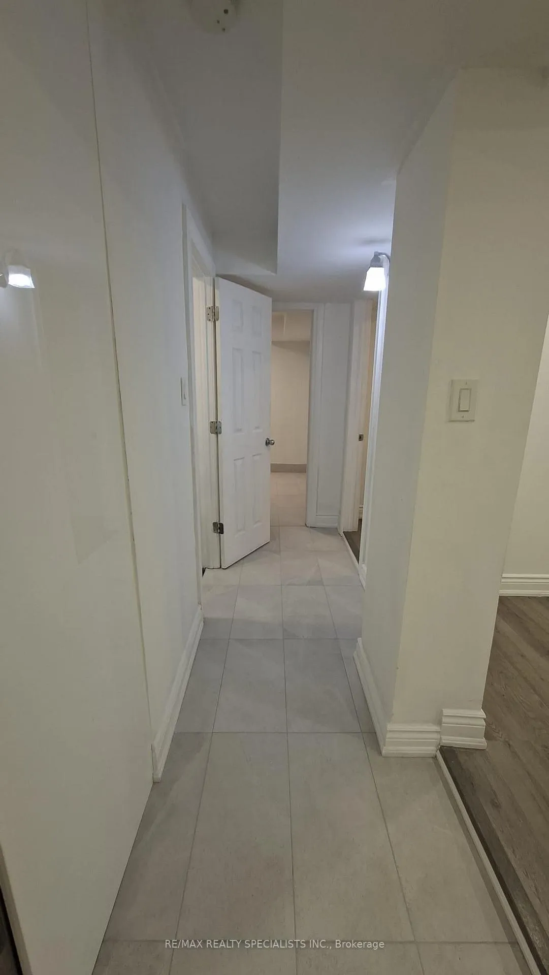Photo 4 of Unit LOWER, 225 Waverly Street S, Oshawa, Vanier — HOMEH