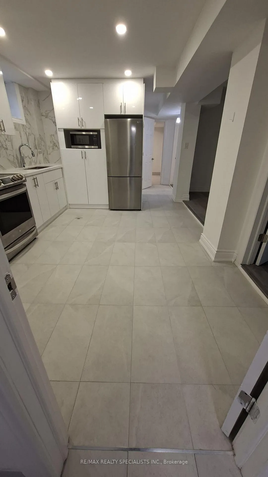 Photo 9 of Unit LOWER, 225 Waverly Street S, Oshawa, Vanier — HOMEH