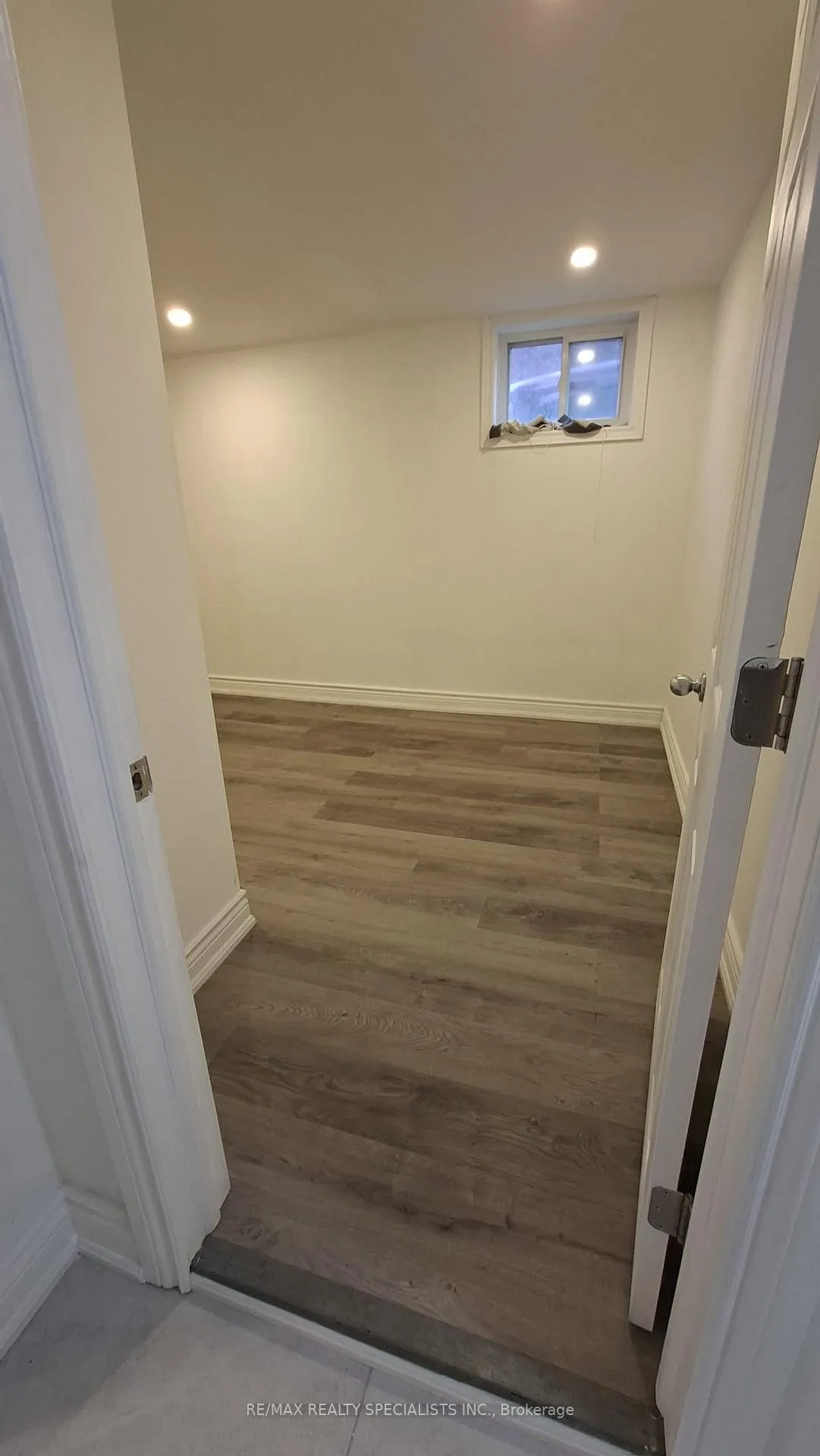 Photo 14 of Unit LOWER, 225 Waverly Street S, Oshawa, Vanier — HOMEH