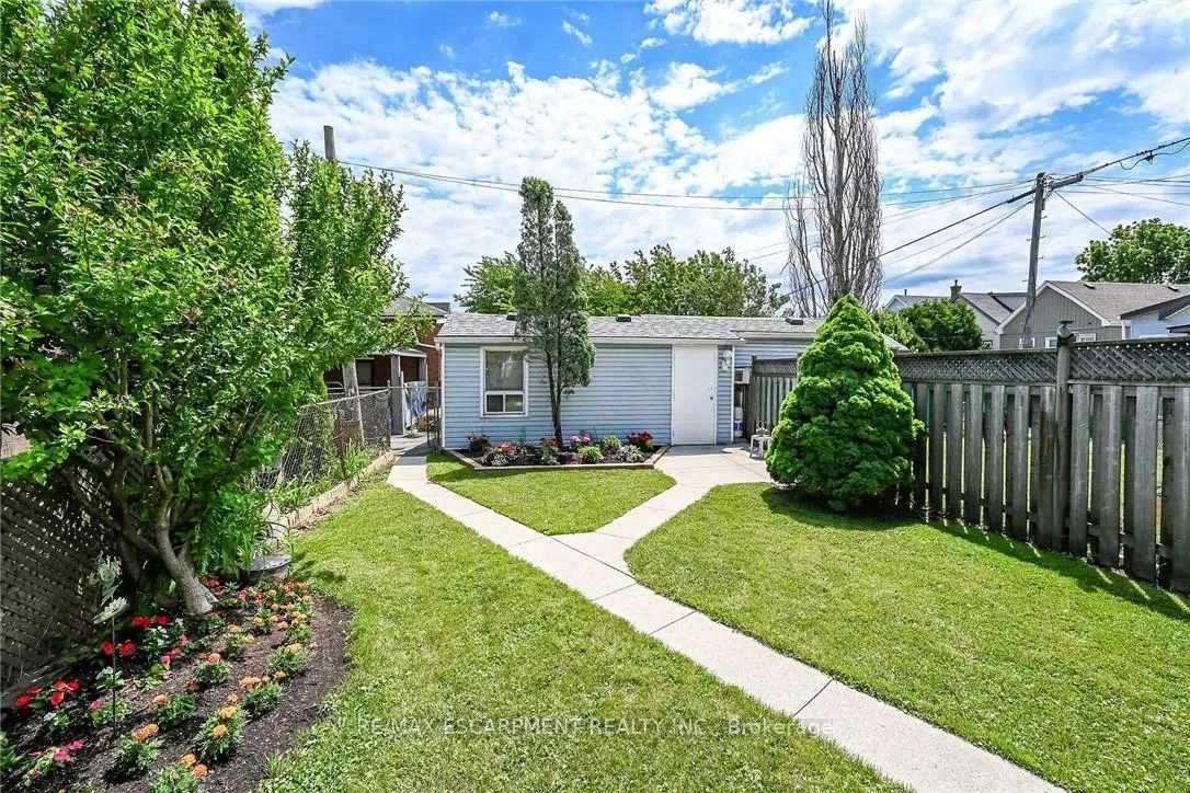 Photo 34 of 184 London Street N, Hamilton, Crown Point — HOMEH