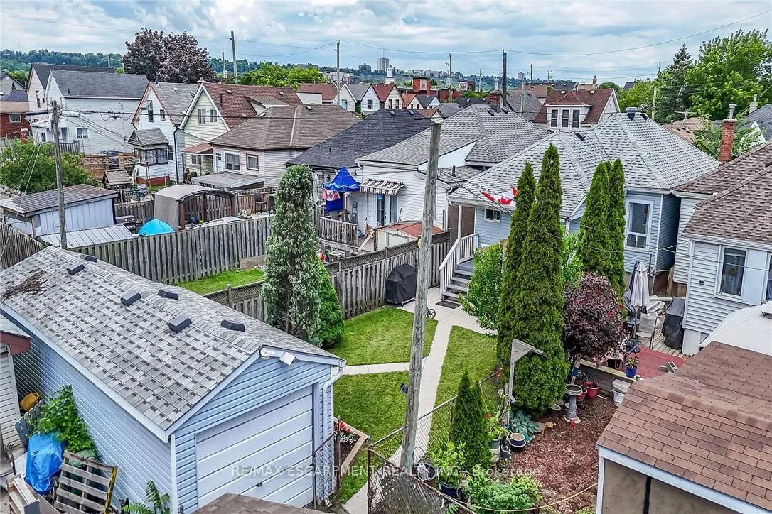 Photo 39 of 184 London Street N, Hamilton, Crown Point — HOMEH