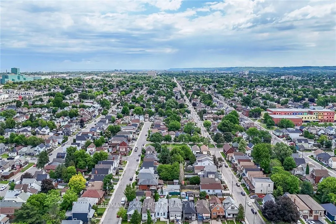 Photo 42 of 184 London Street N, Hamilton, Crown Point — HOMEH