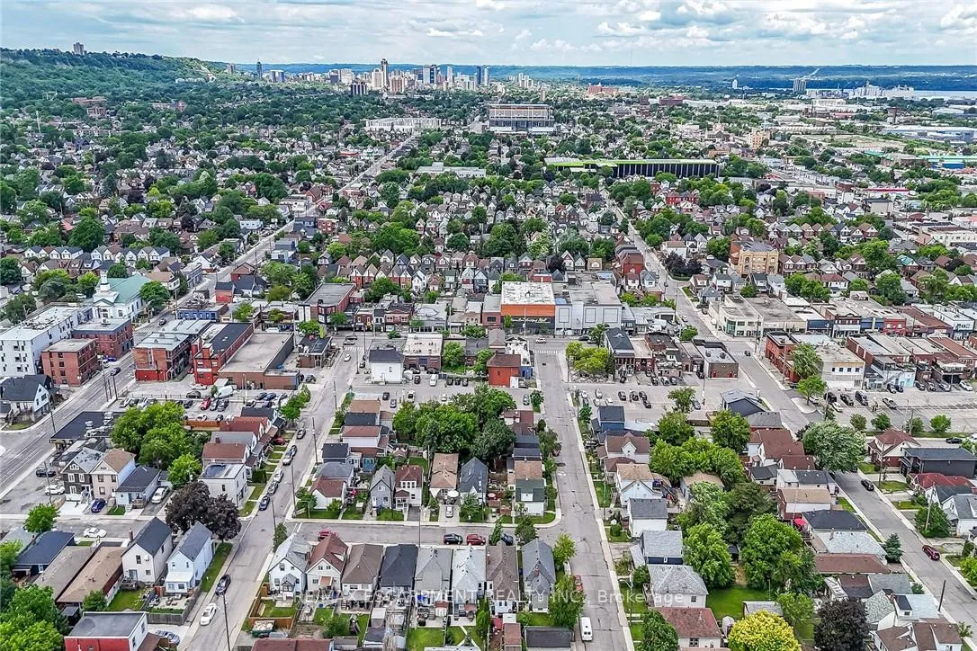 Photo 44 of 184 London Street N, Hamilton, Crown Point — HOMEH