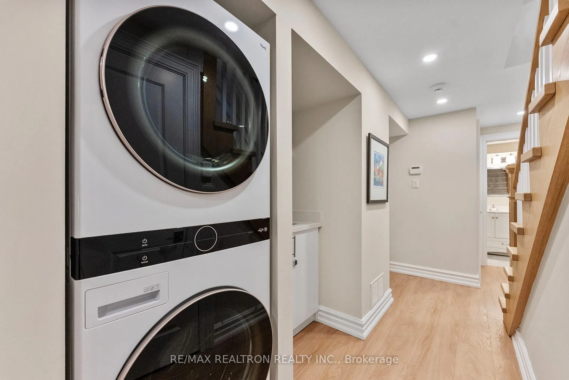 Photo 32 of 250 Glenforest Road, Toronto, Lawrence Park North — HOMEH