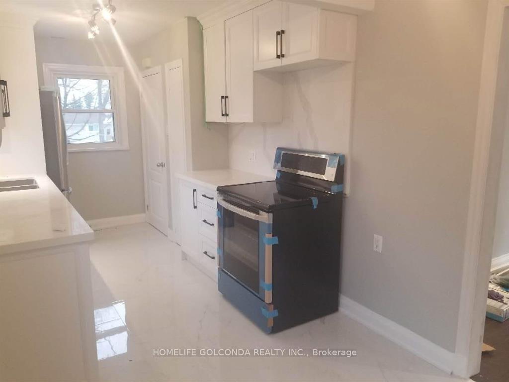 Photo 4 of 55 Nelson Street, Barrie, Codrington — HOMEH
